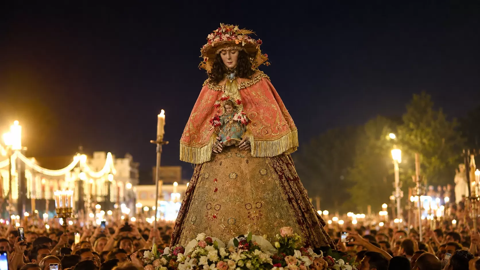 Venida de la Virgen del Rocío 2026: fechas, cultos y traslado a Almonte